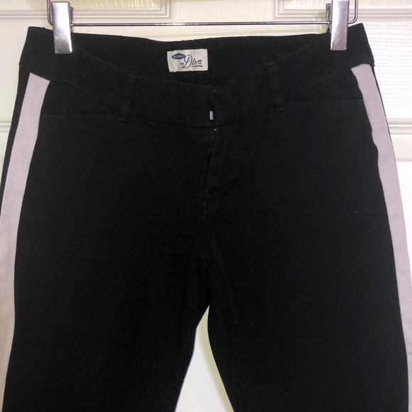 Old Navy Trouser - Picture 2 of 2